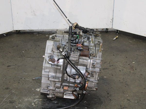 jdm-2006-2007-honda-fit-automatic-l15a-15l-4-cyl-transmission-1.jpg JDM 2006-2007 Honda Fit Automatic L15A 1.5L 4 Cyl Transmission - Image 1